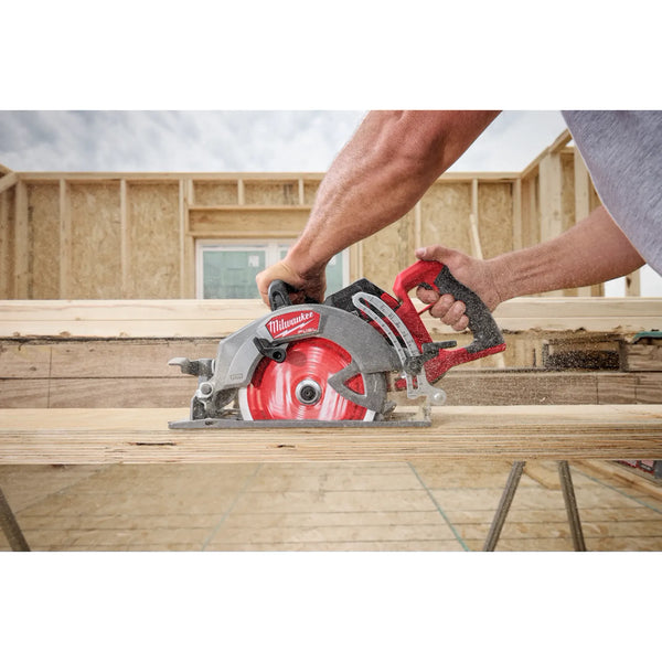 M18 FUEL™ 7-1/4" Rear Handle Circular Saw - Tool Only